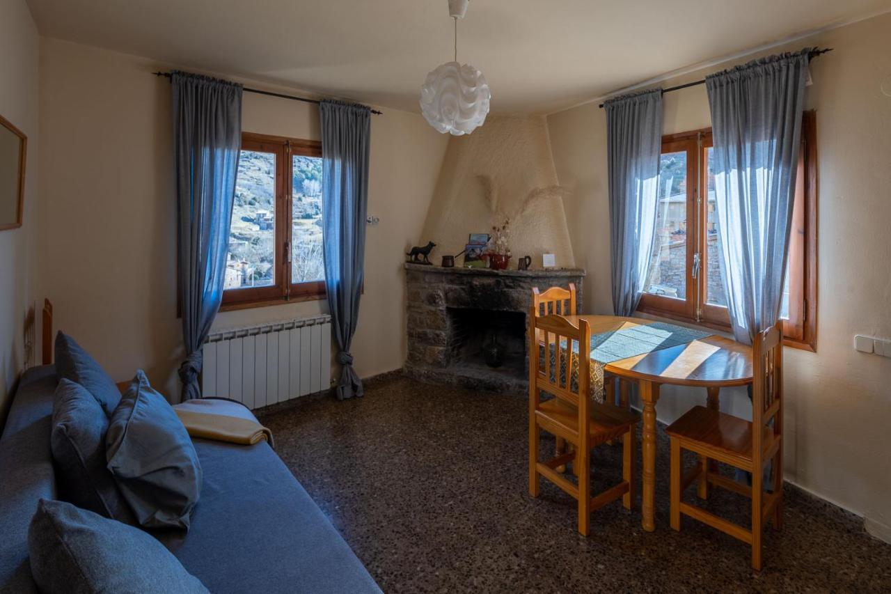 Cal Xesc Leilighet Castellar De N'Hug Eksteriør bilde