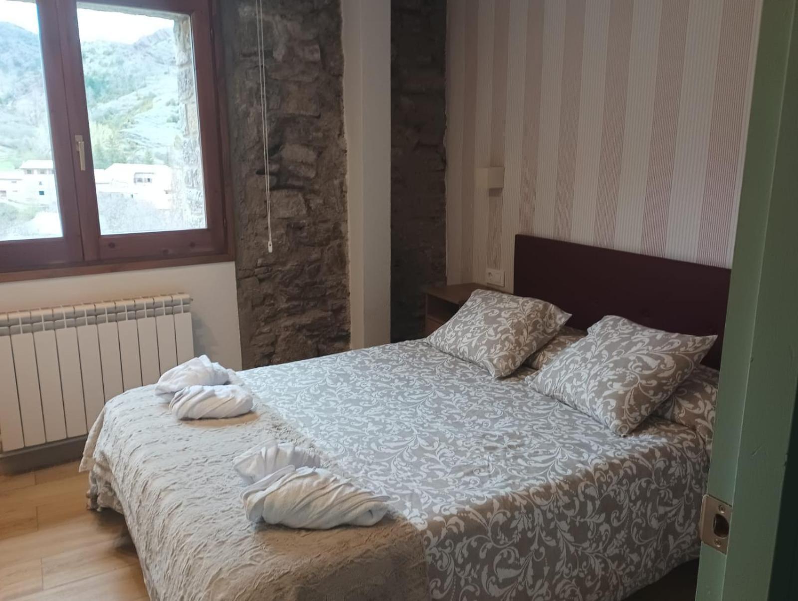 Cal Xesc Leilighet Castellar De N'Hug Eksteriør bilde